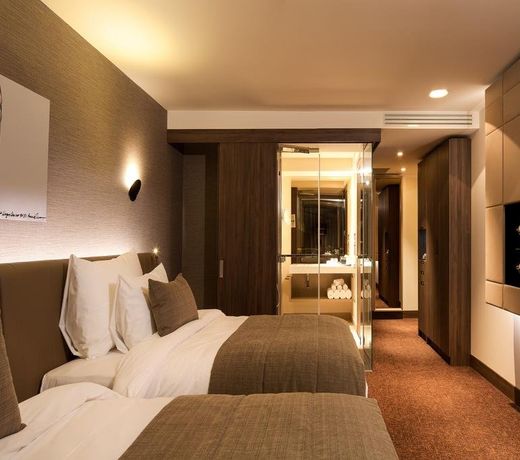 Kronwell Brasov Hotel