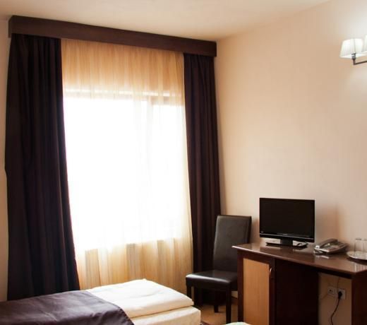 Hotel Hanul de la Rascruce