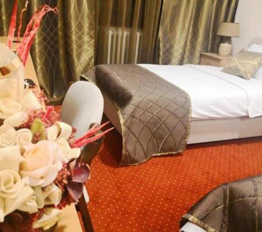 Hotel N