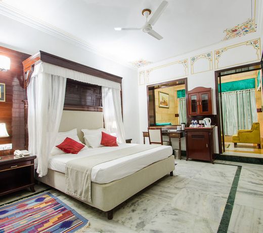 Hotel Rang Mahal