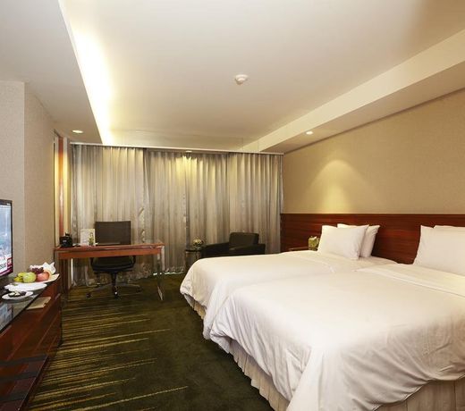 Lao Plaza Hotel