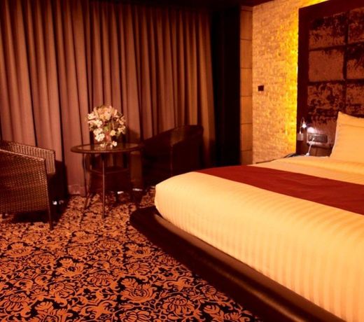 Maleewana Hotel & Resort