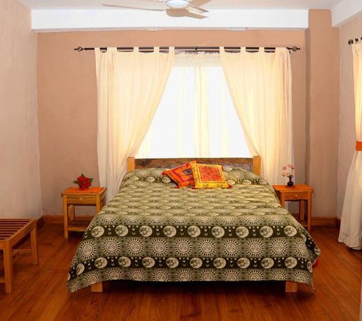 Sampada Inn