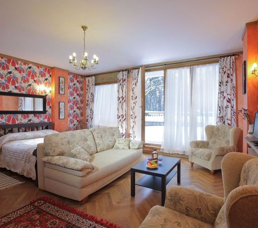Chalet Tayozhniye Dachi