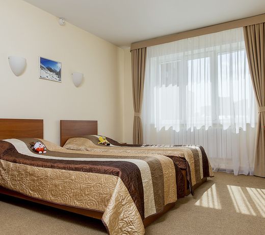 Emerald Hotel