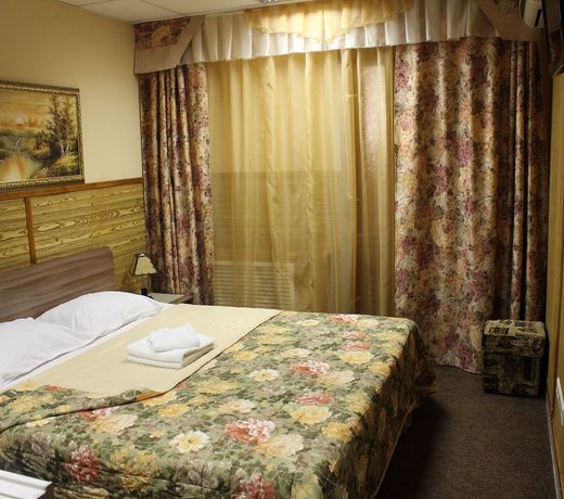 Hotel Nataly on Srednemoskovskaya 7