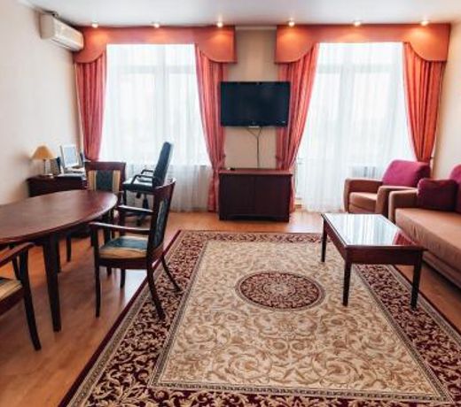 Nikolaevsky Hotel