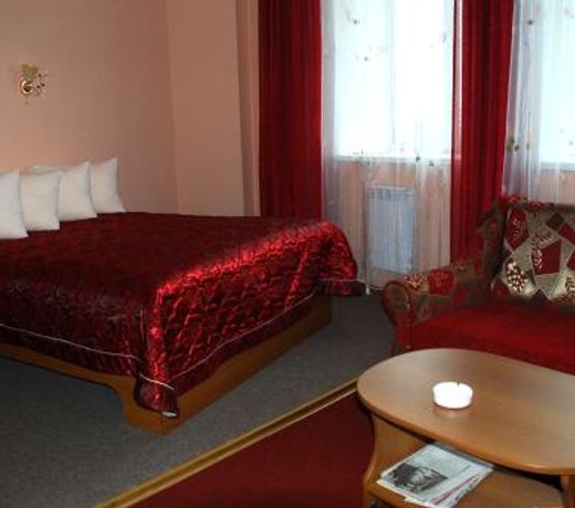 Yakhont Hotel