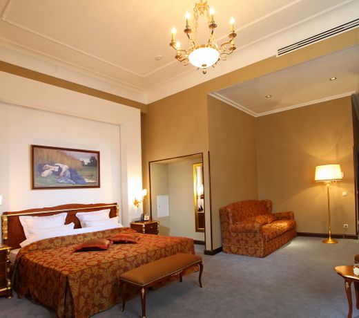 Aleksandrovski Grand Hotel