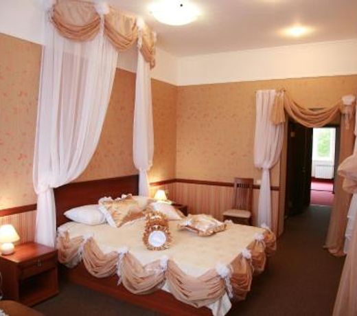 Parad Park Hotel