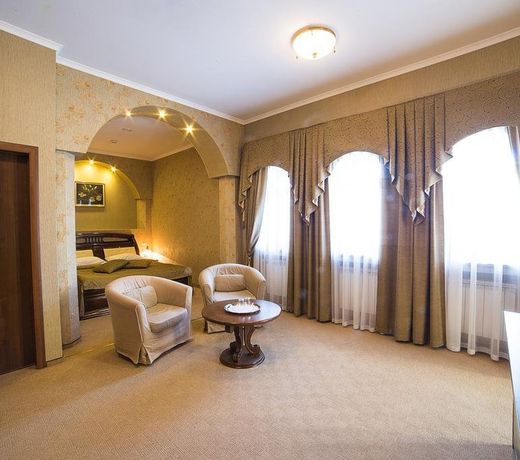 Kremlyovsky Hotel