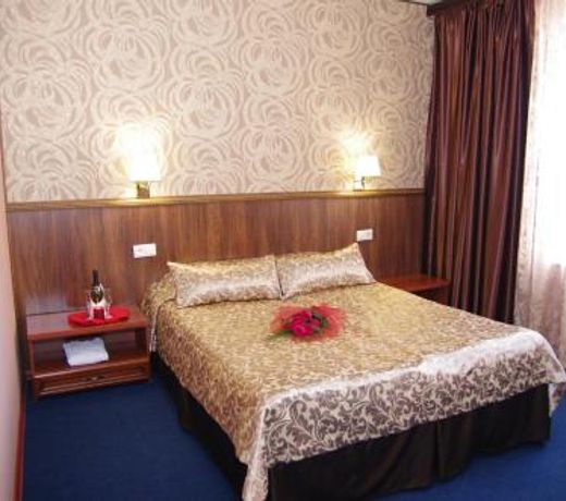 Zarechnaya Hotel