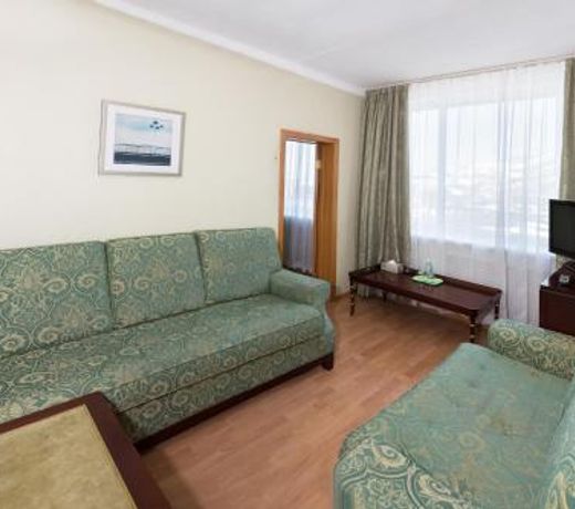Avacha Hotel
