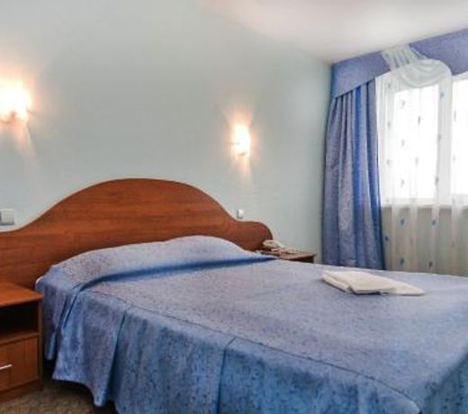 Molodezhnaya Hotel