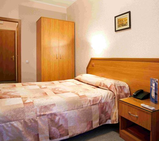 Tourist Hotel