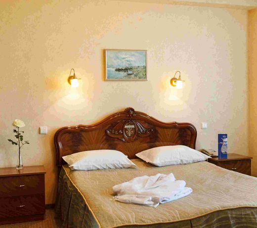 Tourist Hotel