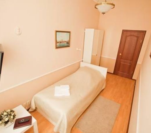 VERSAL AT OSTOZHENKA HOTEL