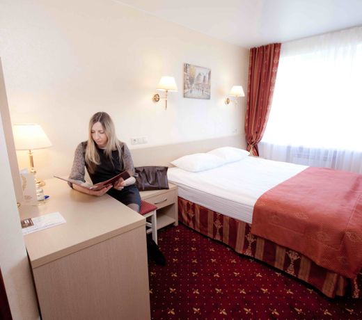 AMAKS City Hotel