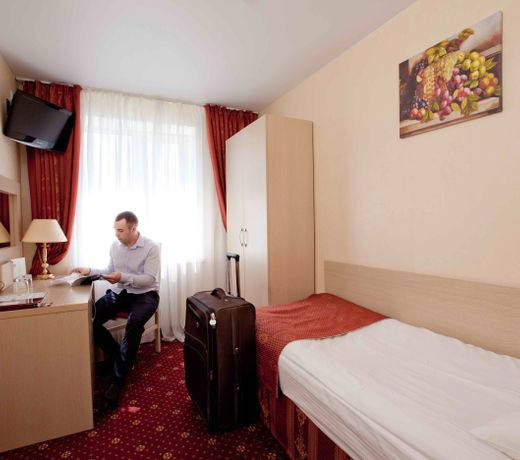 AMAKS City Hotel