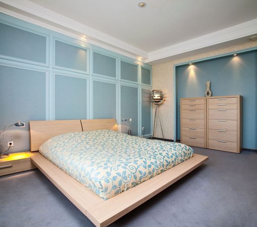 Premier Hotel