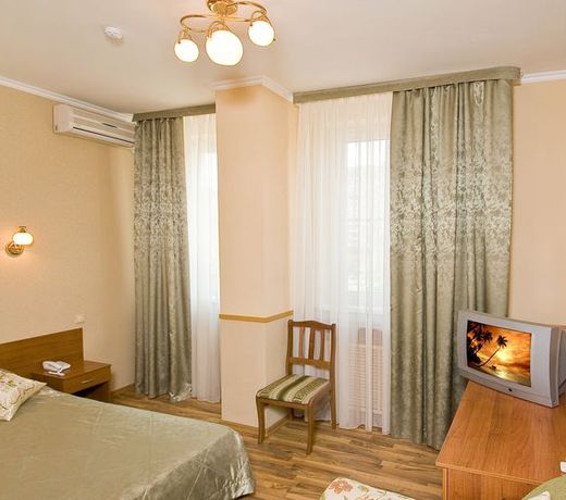 Express Hotel
