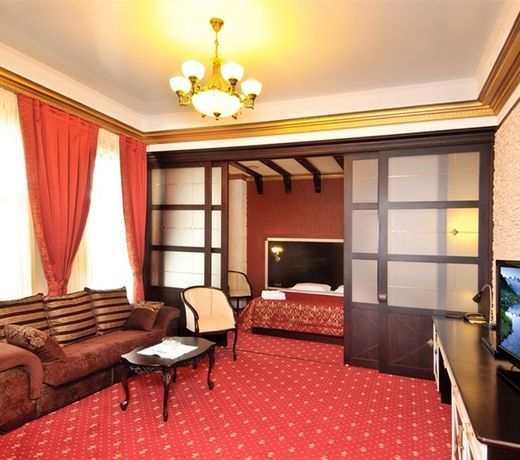 Troy Hotel