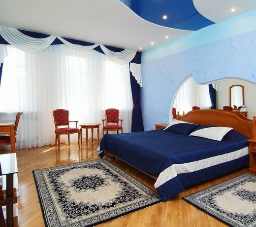 Hotel Platan