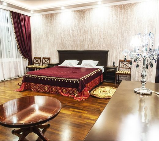 Pride Hotel