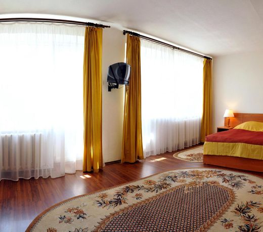 Volga Hotel