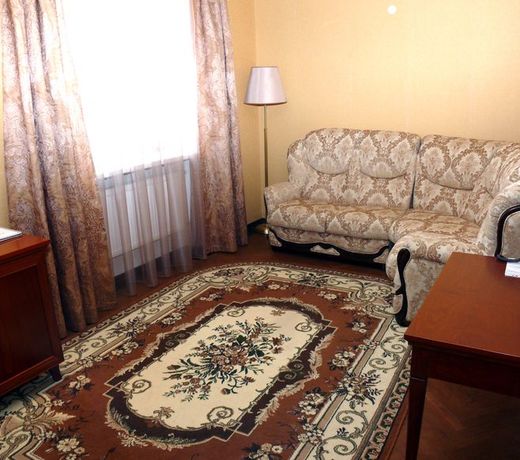 Premier Hotel