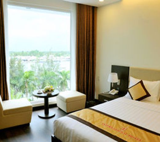 International Hotel