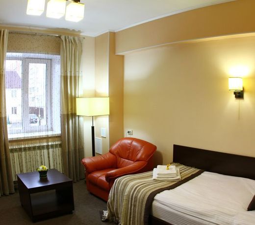 Camelot Hotel