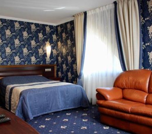 Cherepaha Hotel