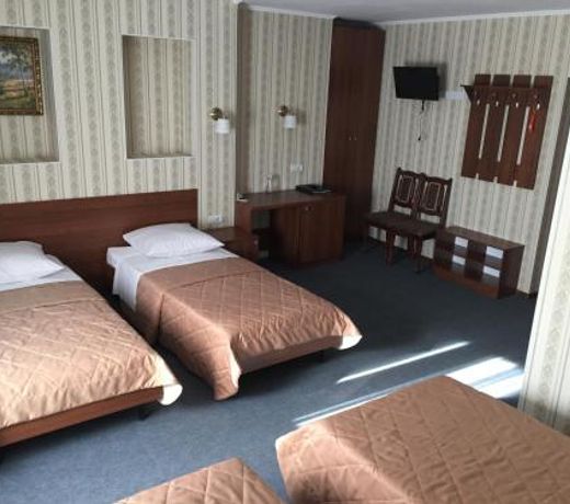 Yantar Hotel