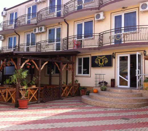 Zolotaya Podkova Hotel