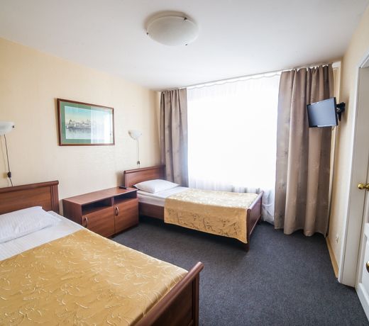 Dvina Hotel
