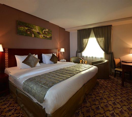 Reef Global Hotel
