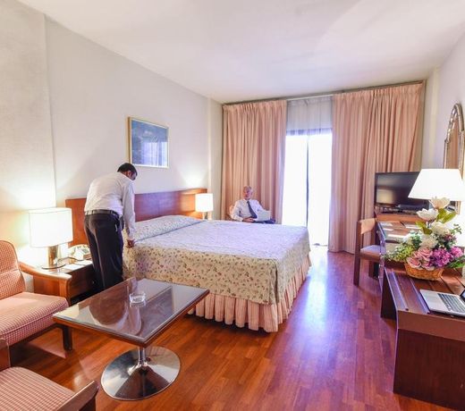 Al Nimran Hotel