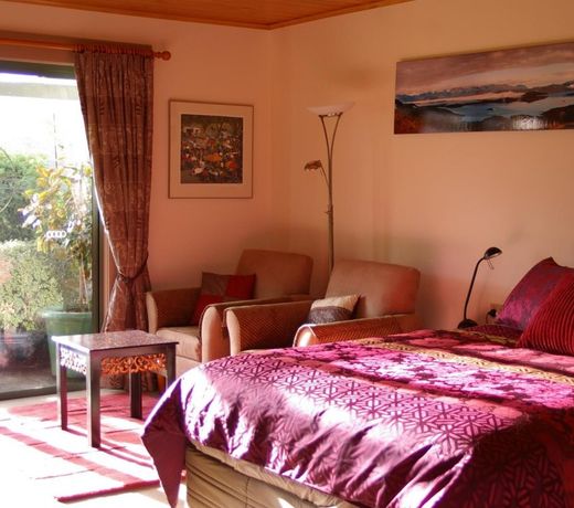 Nierinna Rise Hotel