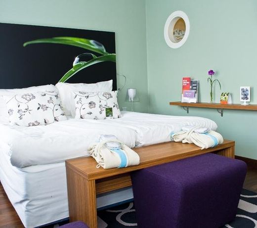 Clarion Hotel Gillet