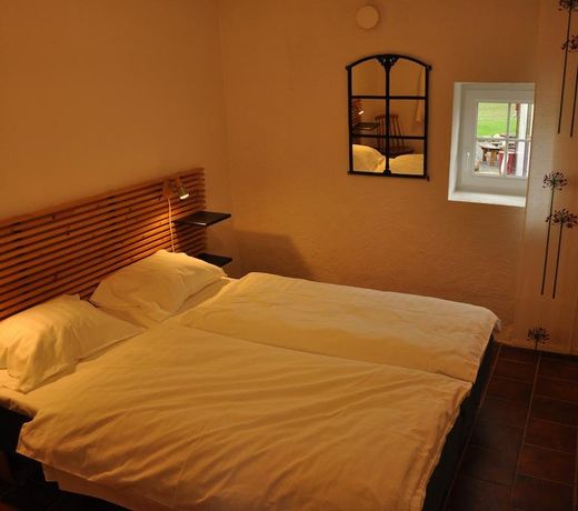 Hylteberga GÃ¥rd Bed & Breakfast
