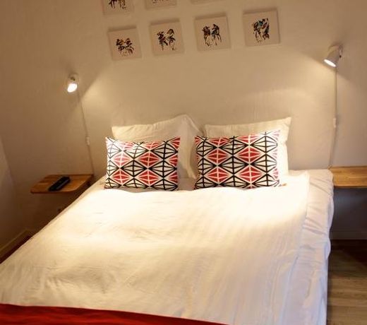 Magles Smiley Inn