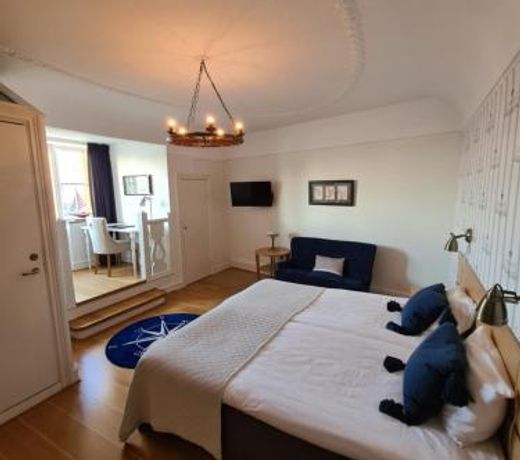 Hamnhotellet Kronan