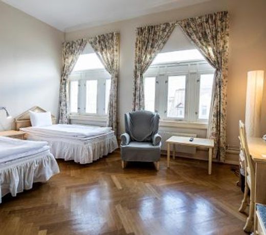First Hotel Christian IV