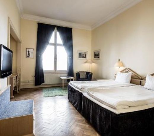 First Hotel Christian IV