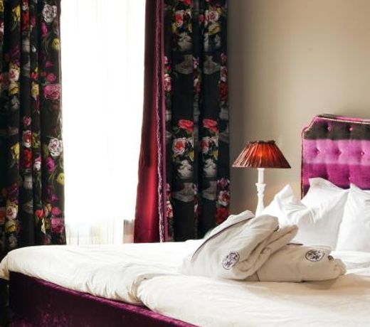Dorsia Hotel & Restaurant