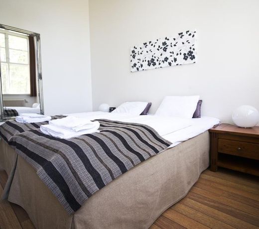 Guesthouse Eleven Hotel