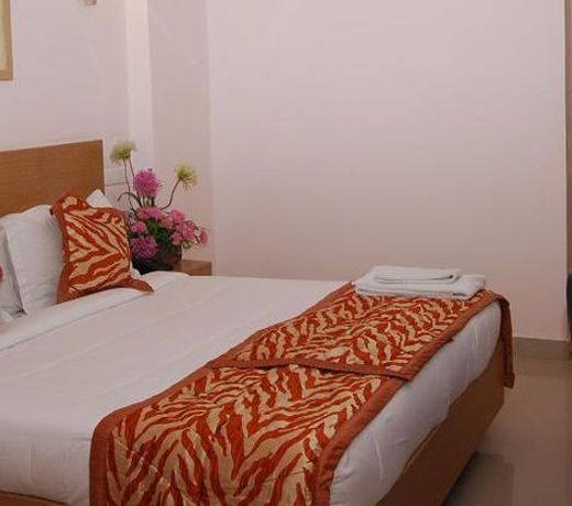 Halcyon Suites