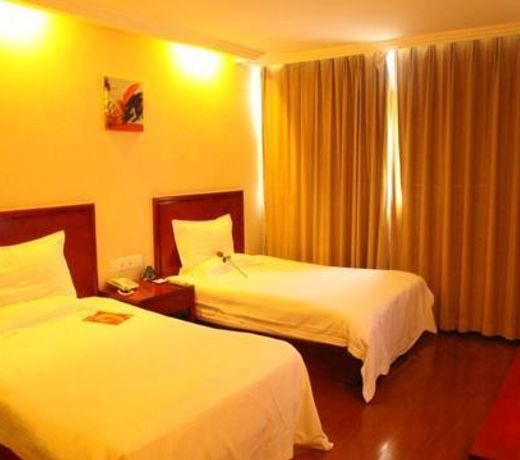 GreenTree Inn Guiyang Penshuichi Business Hotel