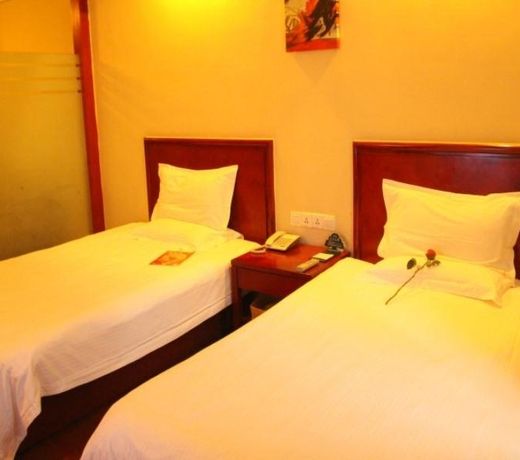 GreenTree Inn Guiyang Penshuichi Business Hotel